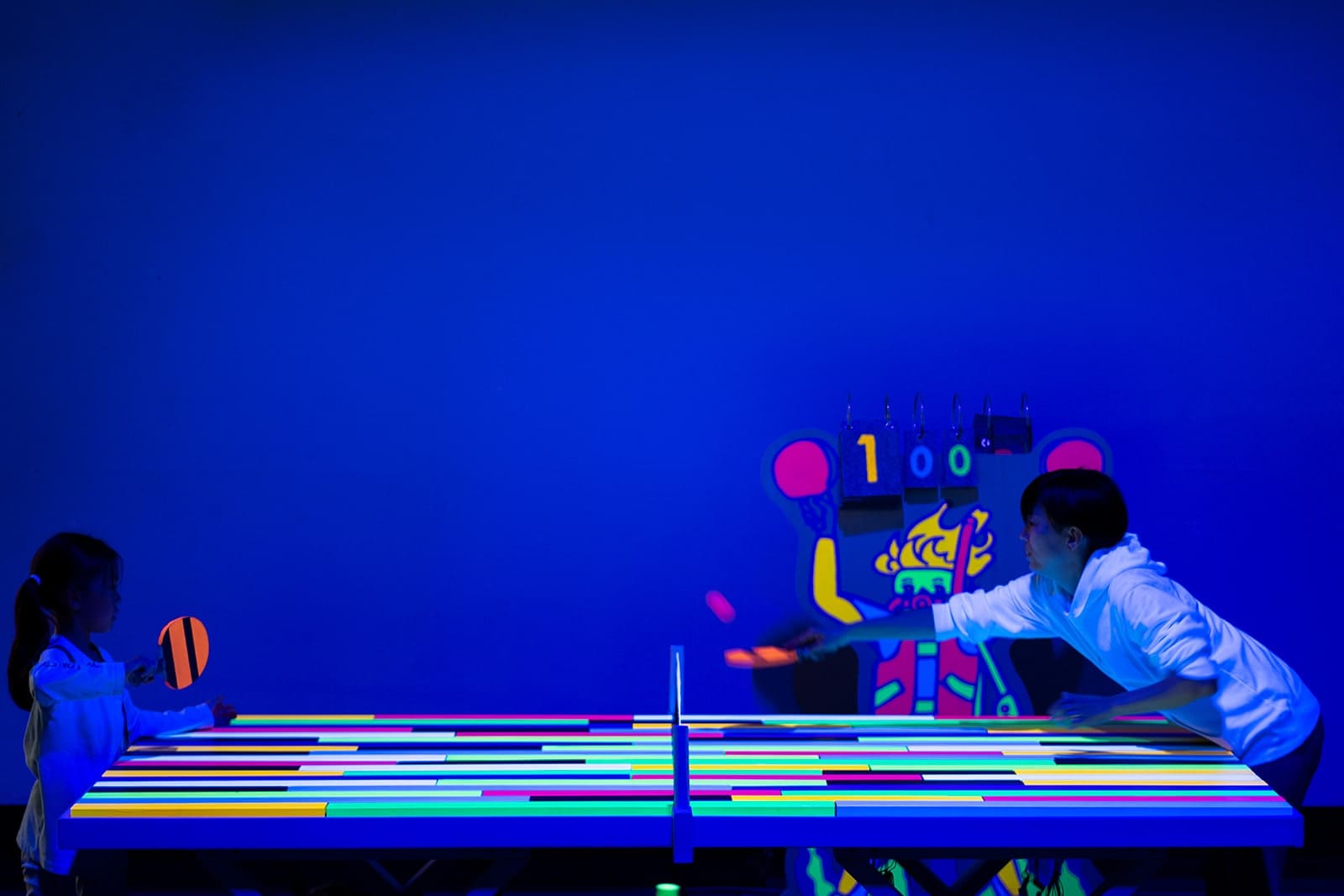 Luminous Ping-Pong