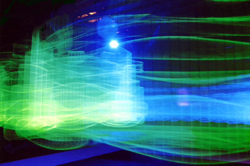 ワイヤー・フレーム・タワーズ