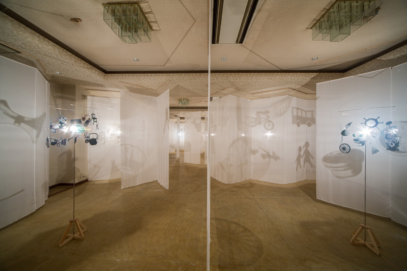 原倫太郎と原游による体験型アート《ファンタスマゴリア》