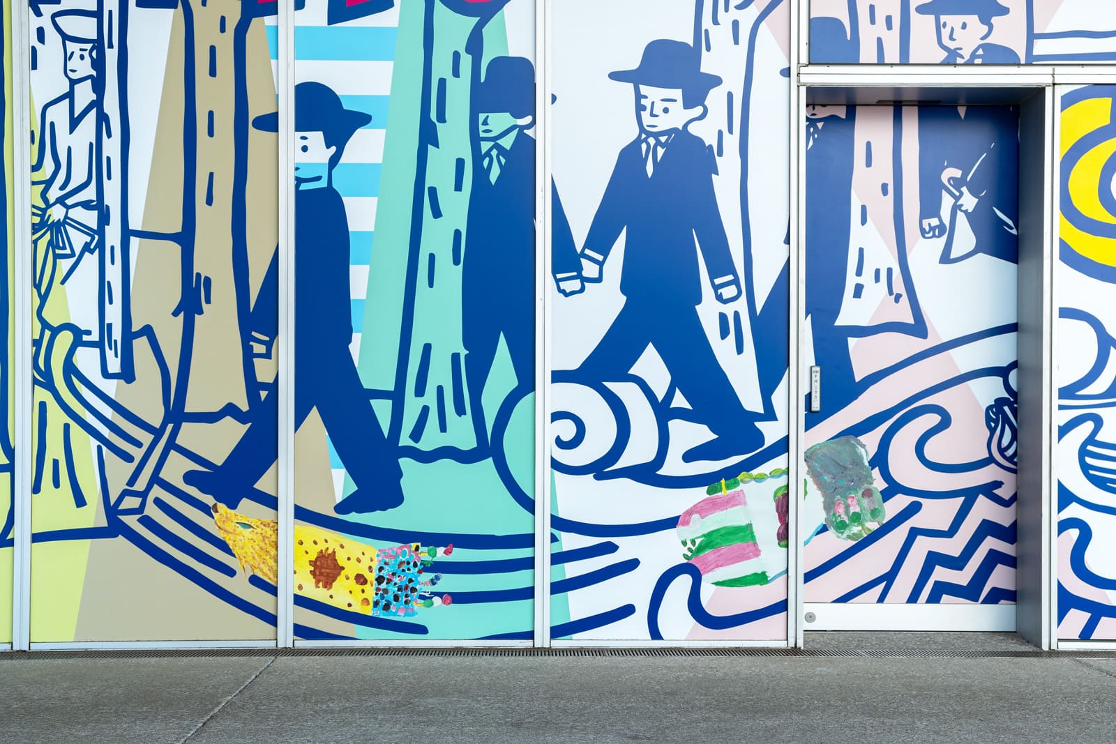 偶然現れたワームホール。優美な死骸は武蔵野の草むらでどんなシュルレアリスムの夢を見るのか。
